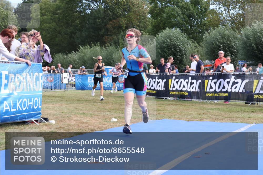 31.08.2025 - Elbe Triathlon Hamburg Strokosch-Dieckow http://msf.ph/oto/8655548 31.08.2025 11:51:42 Ziel 1277, 1389, 1390, 1436, 1592 meine-sportfotos.de