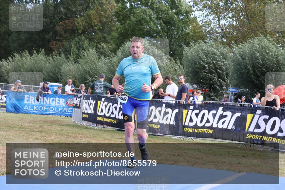 31.08.2025 - Elbe Triathlon Hamburg Strokosch-Dieckow http://msf.ph/oto/8655579 31.08.2025 11:51:54 Ziel 1300, 1389, 1592 meine-sportfotos.de