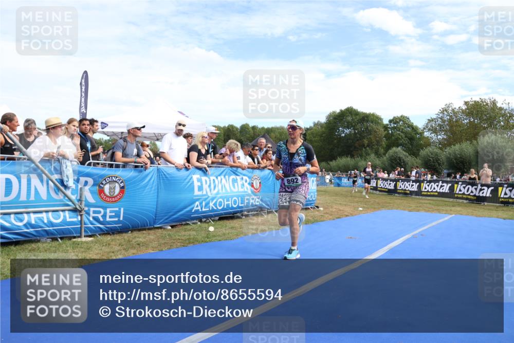 31.08.2025 - Elbe Triathlon Hamburg Strokosch-Dieckow http://msf.ph/oto/8655594 31.08.2025 11:52:14 Ziel 871, 892, 1294 meine-sportfotos.de