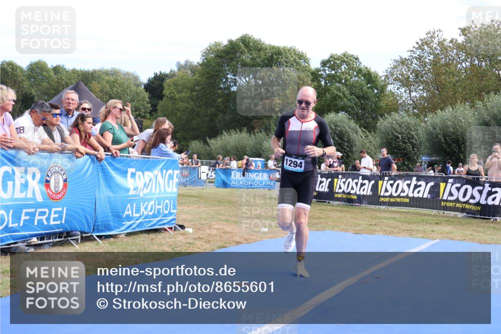 31.08.2025 - Elbe Triathlon Hamburg Strokosch-Dieckow http://msf.ph/oto/8655601 31.08.2025 11:52:17 Ziel 871, 892, 1294 meine-sportfotos.de