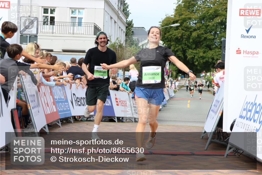 31.08.2025 - 21. Blankeneser Heldenlauf Strokosch-Dieckow http://msf.ph/oto/8655630 31.08.2025 10:59:55 Ziel 3364, 3624, 3262, 3438 meine-sportfotos.de