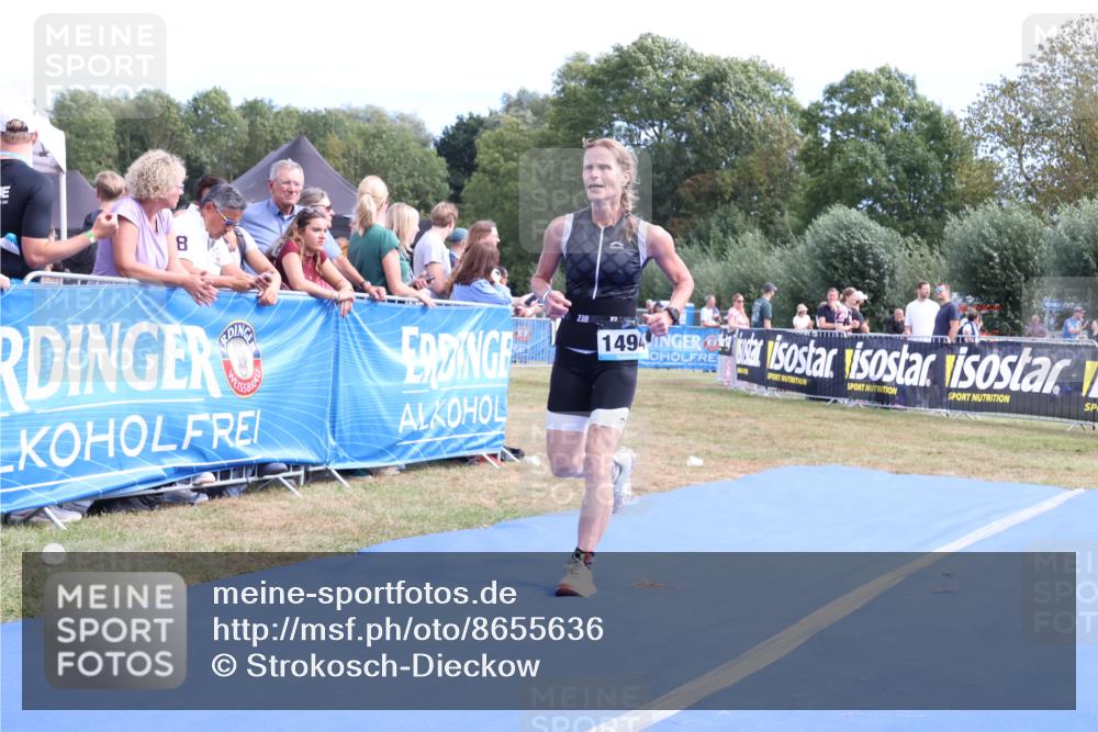 31.08.2025 - Elbe Triathlon Hamburg Strokosch-Dieckow http://msf.ph/oto/8655636 31.08.2025 11:52:41 Ziel 1320, 1382, 1494 meine-sportfotos.de