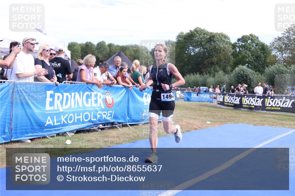 31.08.2025 - Elbe Triathlon Hamburg Strokosch-Dieckow http://msf.ph/oto/8655637 31.08.2025 11:52:41 Ziel 1320, 1382, 1494 meine-sportfotos.de