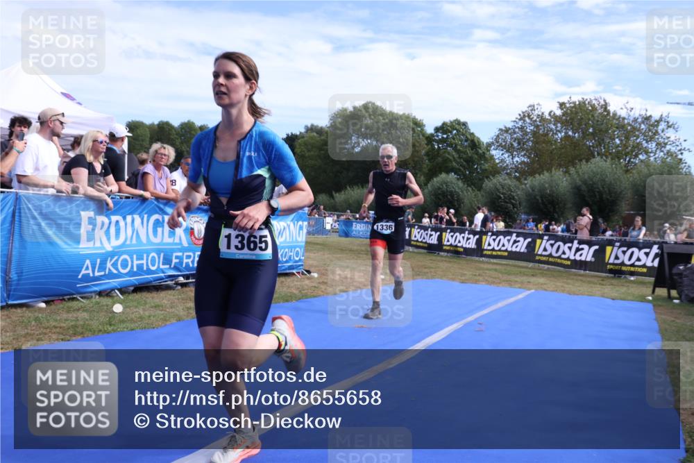 31.08.2025 - Elbe Triathlon Hamburg Strokosch-Dieckow http://msf.ph/oto/8655658 31.08.2025 11:52:52 Ziel 1336, 1365, 1382, 1406, 1411 meine-sportfotos.de