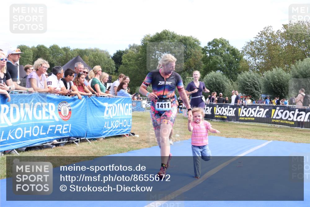 31.08.2025 - Elbe Triathlon Hamburg Strokosch-Dieckow http://msf.ph/oto/8655672 31.08.2025 11:53:00 Ziel 824, 1342, 1406, 1411 meine-sportfotos.de