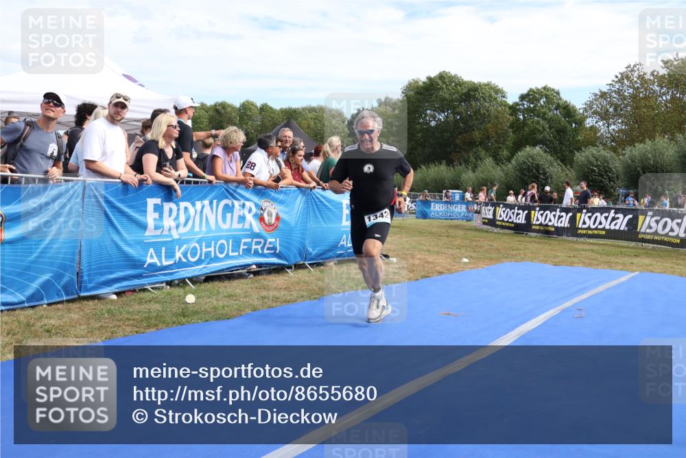 31.08.2025 - Elbe Triathlon Hamburg Strokosch-Dieckow http://msf.ph/oto/8655680 31.08.2025 11:53:08 Ziel 1342 meine-sportfotos.de