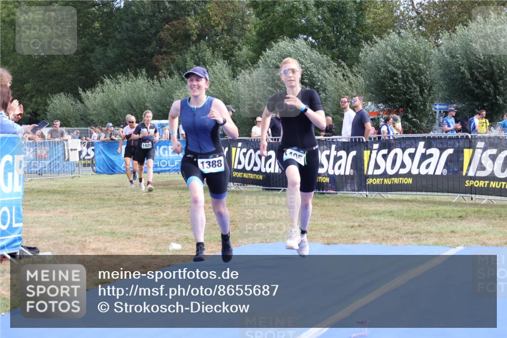 31.08.2025 - Elbe Triathlon Hamburg Strokosch-Dieckow http://msf.ph/oto/8655687 31.08.2025 11:53:20 Ziel 1339, 1388, 1405, 1425 meine-sportfotos.de