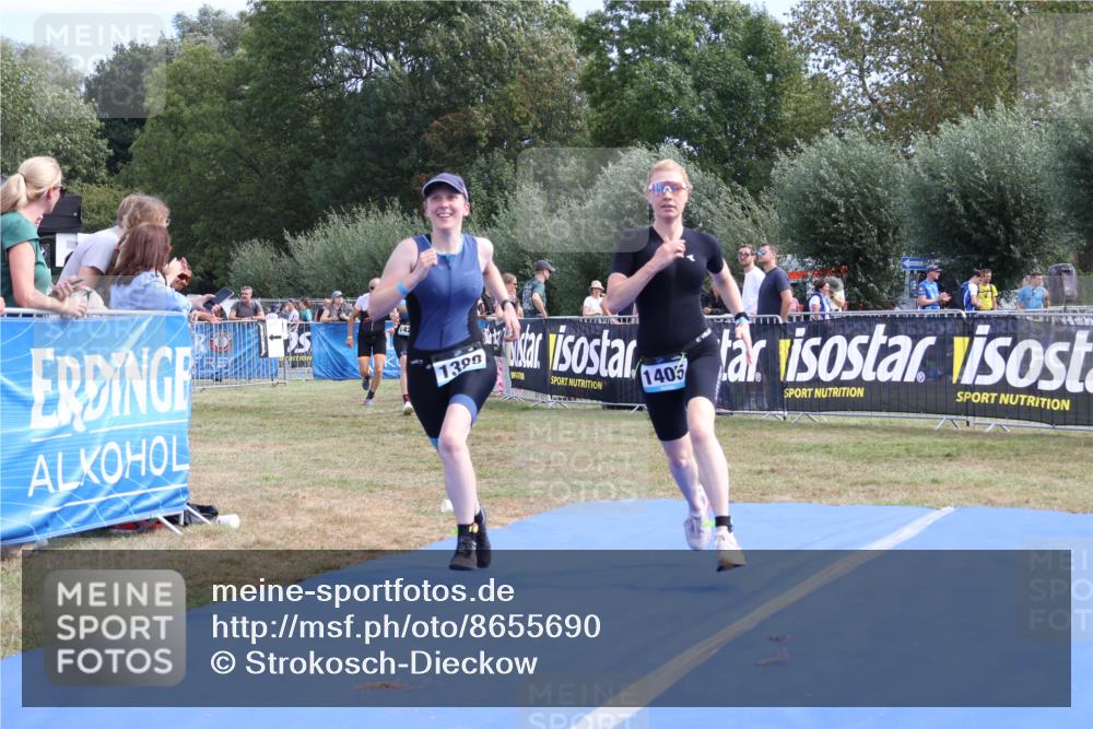31.08.2025 - Elbe Triathlon Hamburg Strokosch-Dieckow http://msf.ph/oto/8655690 31.08.2025 11:53:20 Ziel 1339, 1388, 1405, 1425 meine-sportfotos.de