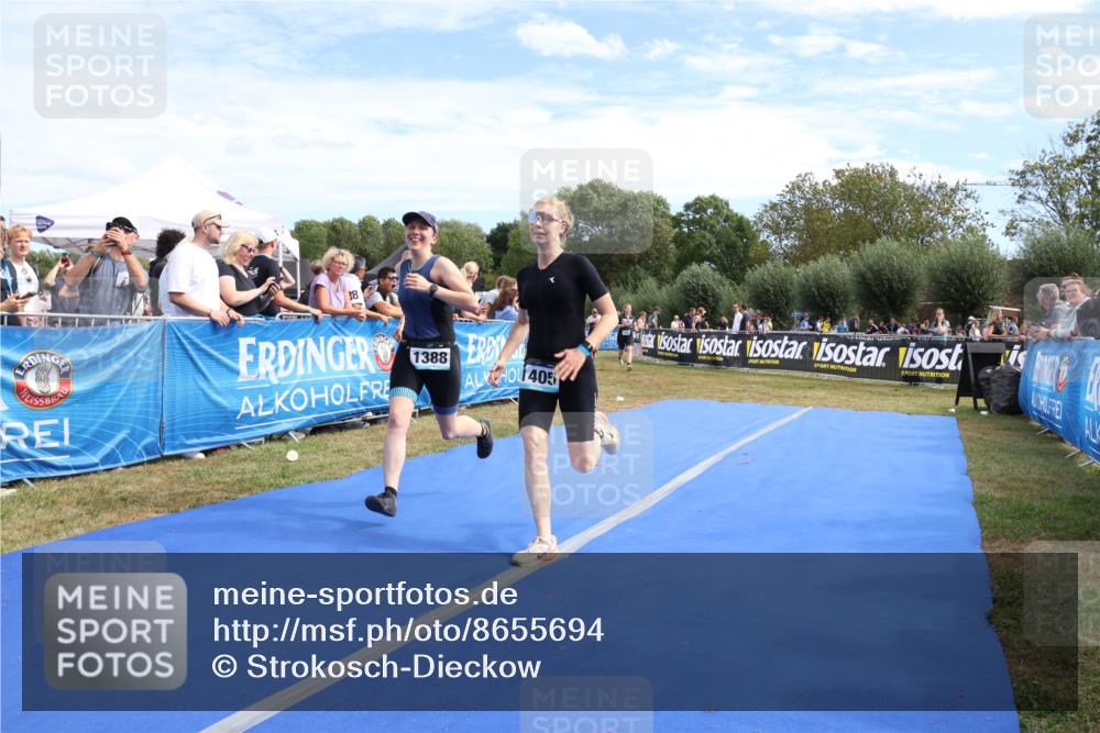31.08.2025 - Elbe Triathlon Hamburg Strokosch-Dieckow http://msf.ph/oto/8655694 31.08.2025 11:53:21 Ziel 1339, 1388, 1405, 1425 meine-sportfotos.de