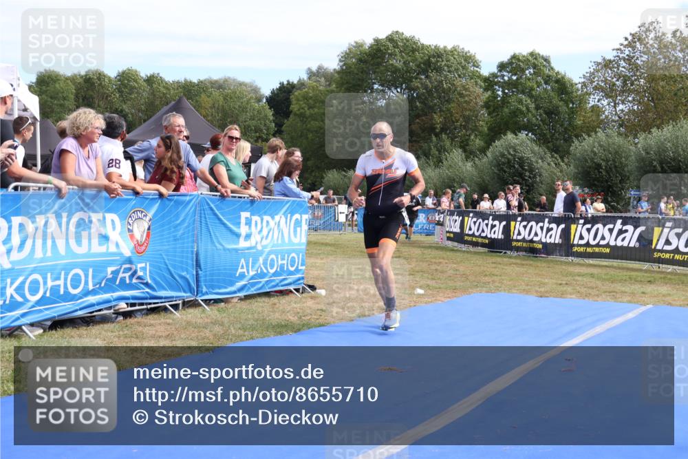 31.08.2025 - Elbe Triathlon Hamburg Strokosch-Dieckow http://msf.ph/oto/8655710 31.08.2025 11:53:27 Ziel 1339, 1425 meine-sportfotos.de