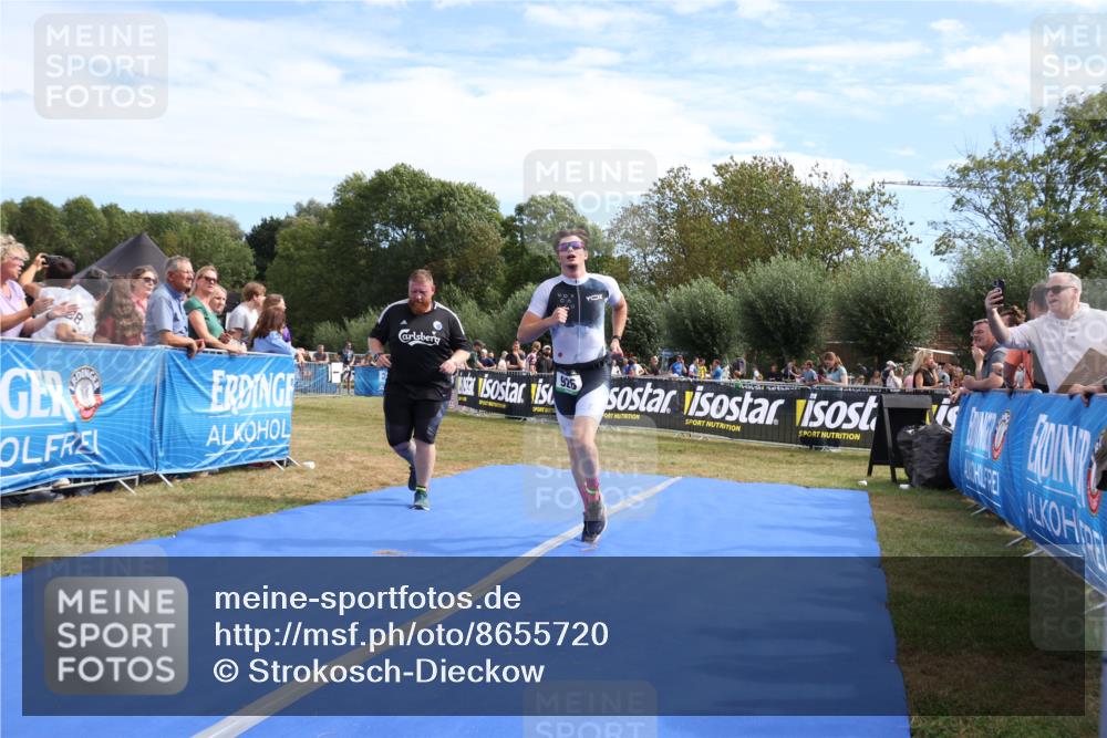 31.08.2025 - Elbe Triathlon Hamburg Strokosch-Dieckow http://msf.ph/oto/8655720 31.08.2025 11:53:37 Ziel 926, 1114, 1575 meine-sportfotos.de
