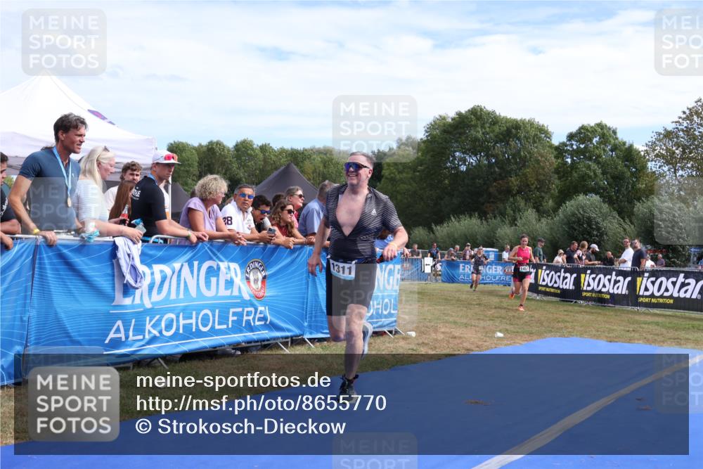 31.08.2025 - Elbe Triathlon Hamburg Strokosch-Dieckow http://msf.ph/oto/8655770 31.08.2025 11:54:25 Ziel 847, 1311, 1454, 1580 meine-sportfotos.de
