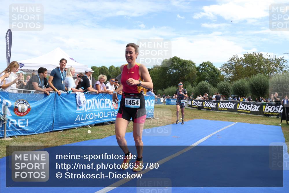 31.08.2025 - Elbe Triathlon Hamburg Strokosch-Dieckow http://msf.ph/oto/8655780 31.08.2025 11:54:30 Ziel 1311, 1454, 1580 meine-sportfotos.de