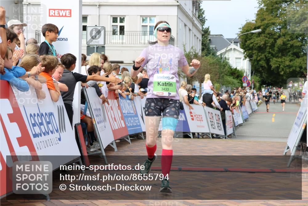31.08.2025 - 21. Blankeneser Heldenlauf Strokosch-Dieckow http://msf.ph/oto/8655794 31.08.2025 10:59:26 Ziel 3433 meine-sportfotos.de