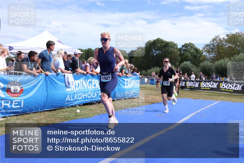 31.08.2025 - Elbe Triathlon Hamburg Strokosch-Dieckow http://msf.ph/oto/8655822 31.08.2025 11:54:59 Ziel 419, 775, 795, 879, 999, 1270, 1295, 1422 meine-sportfotos.de