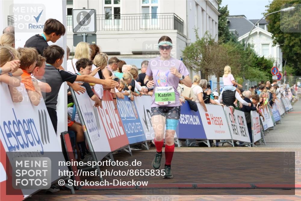 31.08.2025 - 21. Blankeneser Heldenlauf Strokosch-Dieckow http://msf.ph/oto/8655835 31.08.2025 10:59:25 Ziel 3433 meine-sportfotos.de