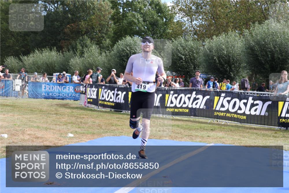 31.08.2025 - Elbe Triathlon Hamburg Strokosch-Dieckow http://msf.ph/oto/8655850 31.08.2025 11:55:06 Ziel 419, 795, 999, 1270, 1609 meine-sportfotos.de