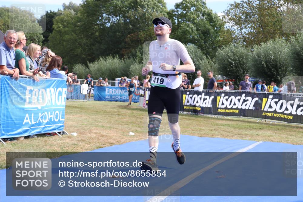 31.08.2025 - Elbe Triathlon Hamburg Strokosch-Dieckow http://msf.ph/oto/8655854 31.08.2025 11:55:07 Ziel 419, 795, 1270, 1492, 1609 meine-sportfotos.de