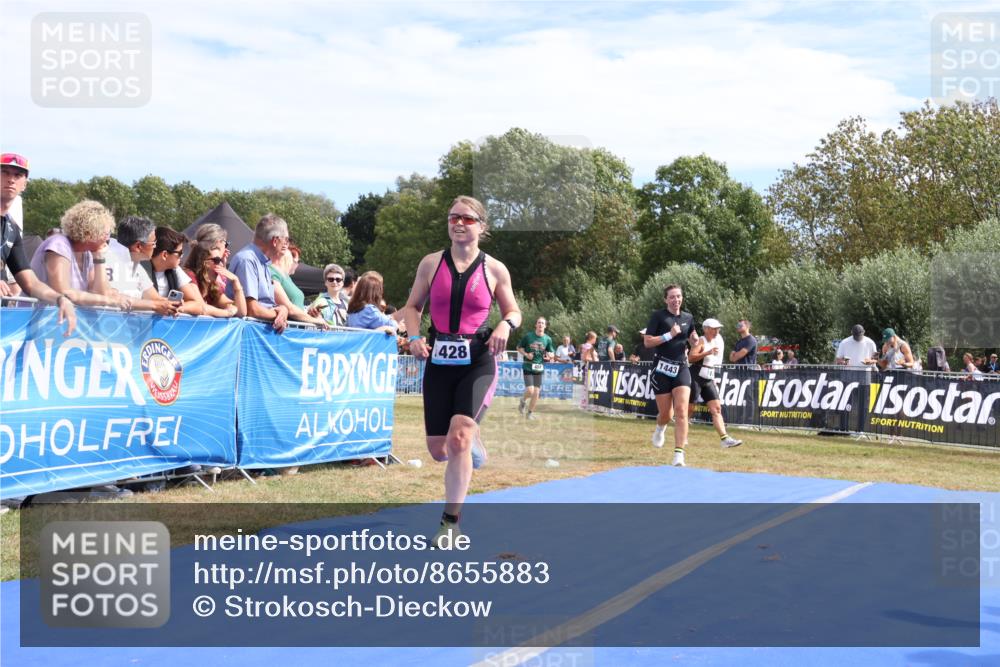 31.08.2025 - Elbe Triathlon Hamburg Strokosch-Dieckow http://msf.ph/oto/8655883 31.08.2025 11:55:33 Ziel 404, 808, 1428, 1443 meine-sportfotos.de