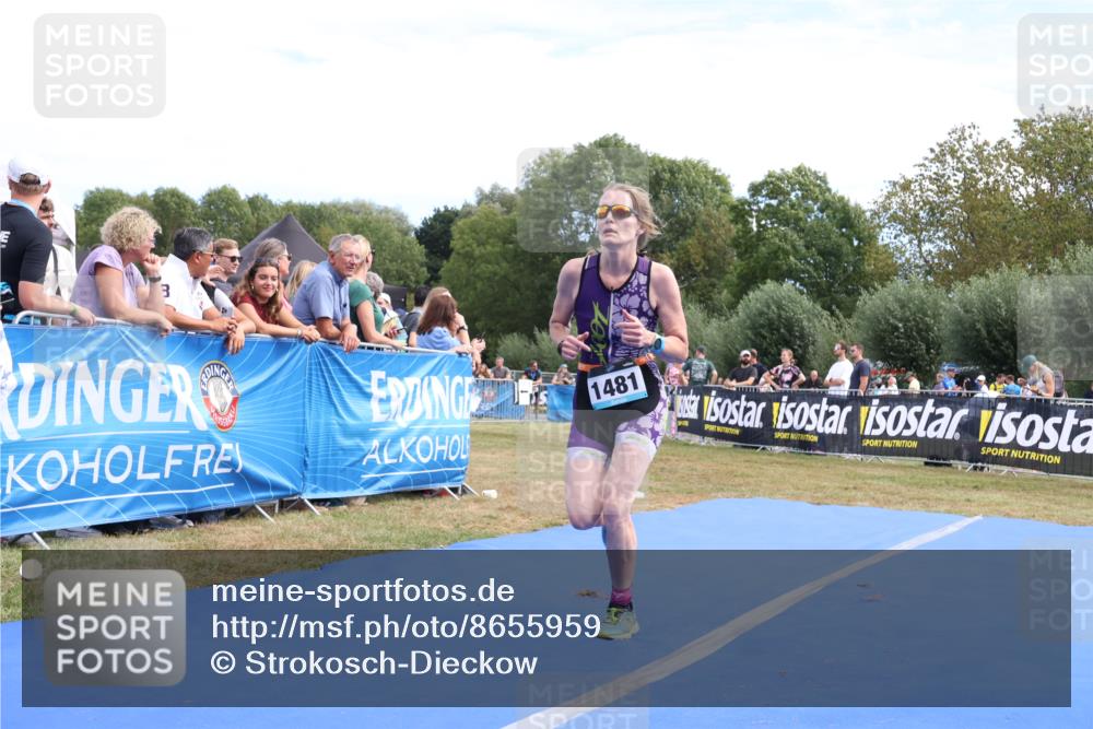 31.08.2025 - Elbe Triathlon Hamburg Strokosch-Dieckow http://msf.ph/oto/8655959 31.08.2025 11:56:45 Ziel 1410, 1450, 1481, 1498 meine-sportfotos.de