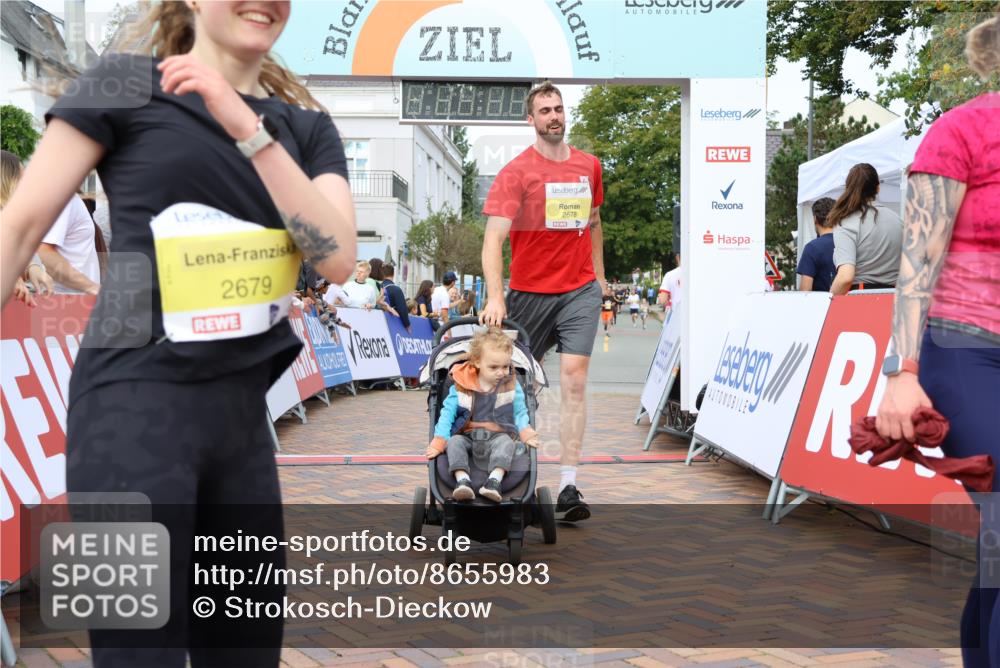 31.08.2025 - 21. Blankeneser Heldenlauf Strokosch-Dieckow http://msf.ph/oto/8655983 31.08.2025 10:32:04 Ziel 2679, 2678, 2222, 2567, 2734, 2735, 2105, 2228, 2501 meine-sportfotos.de