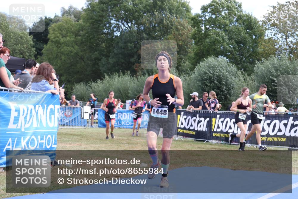 31.08.2025 - Elbe Triathlon Hamburg Strokosch-Dieckow http://msf.ph/oto/8655984 31.08.2025 11:57:11 Ziel 1429, 1435, 1442, 1448, 1462 meine-sportfotos.de