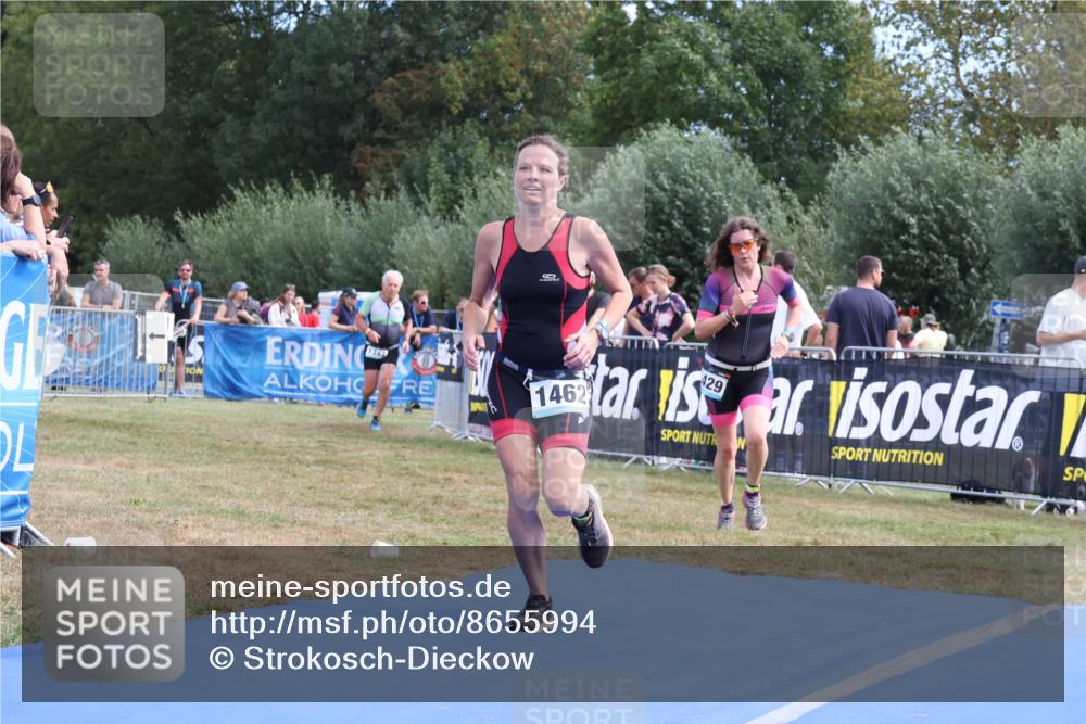31.08.2025 - Elbe Triathlon Hamburg Strokosch-Dieckow http://msf.ph/oto/8655994 31.08.2025 11:57:15 Ziel 1429, 1448, 1462 meine-sportfotos.de