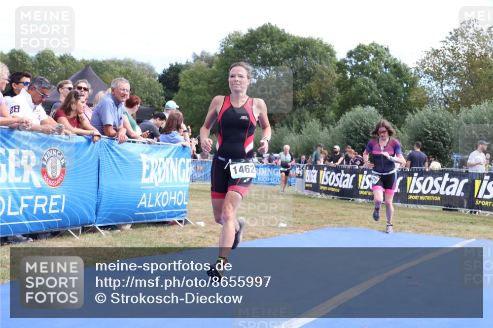 31.08.2025 - Elbe Triathlon Hamburg Strokosch-Dieckow http://msf.ph/oto/8655997 31.08.2025 11:57:16 Ziel 1429, 1448, 1462 meine-sportfotos.de