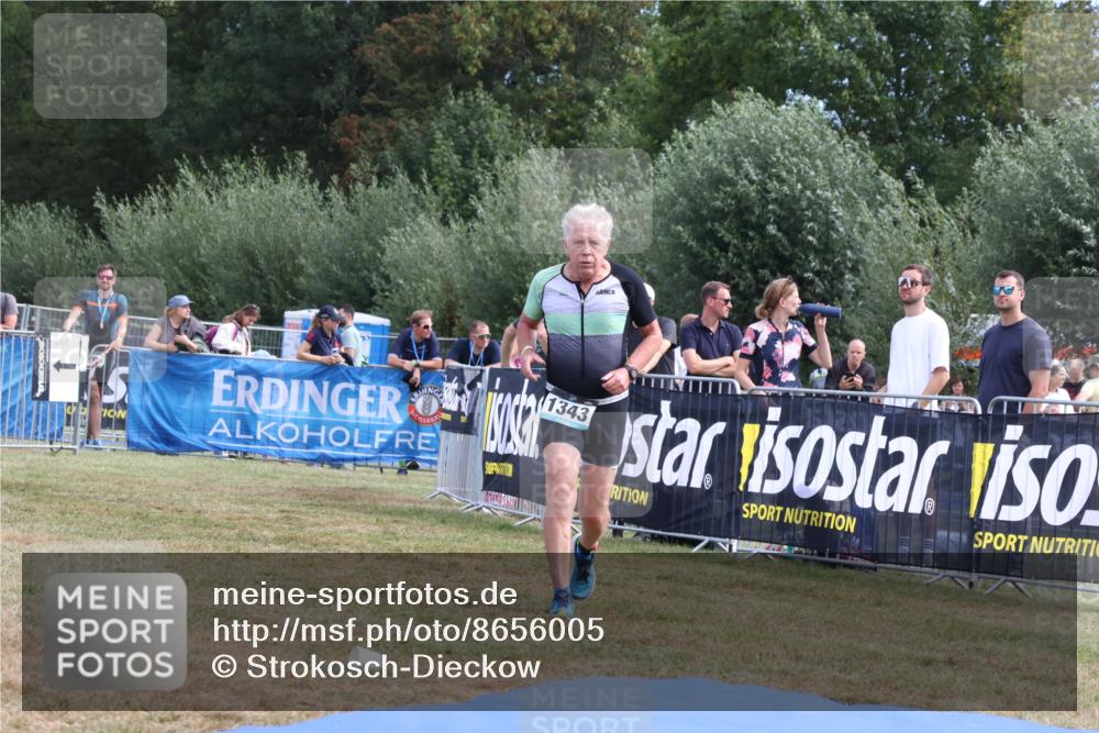 31.08.2025 - Elbe Triathlon Hamburg Strokosch-Dieckow http://msf.ph/oto/8656005 31.08.2025 11:57:21 Ziel 1343, 1429, 1462 meine-sportfotos.de