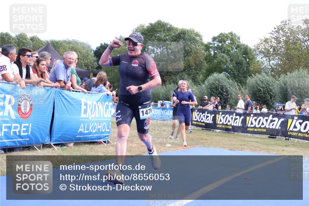 31.08.2025 - Elbe Triathlon Hamburg Strokosch-Dieckow http://msf.ph/oto/8656053 31.08.2025 11:58:03 Ziel 809, 1276, 1393, 1476 meine-sportfotos.de
