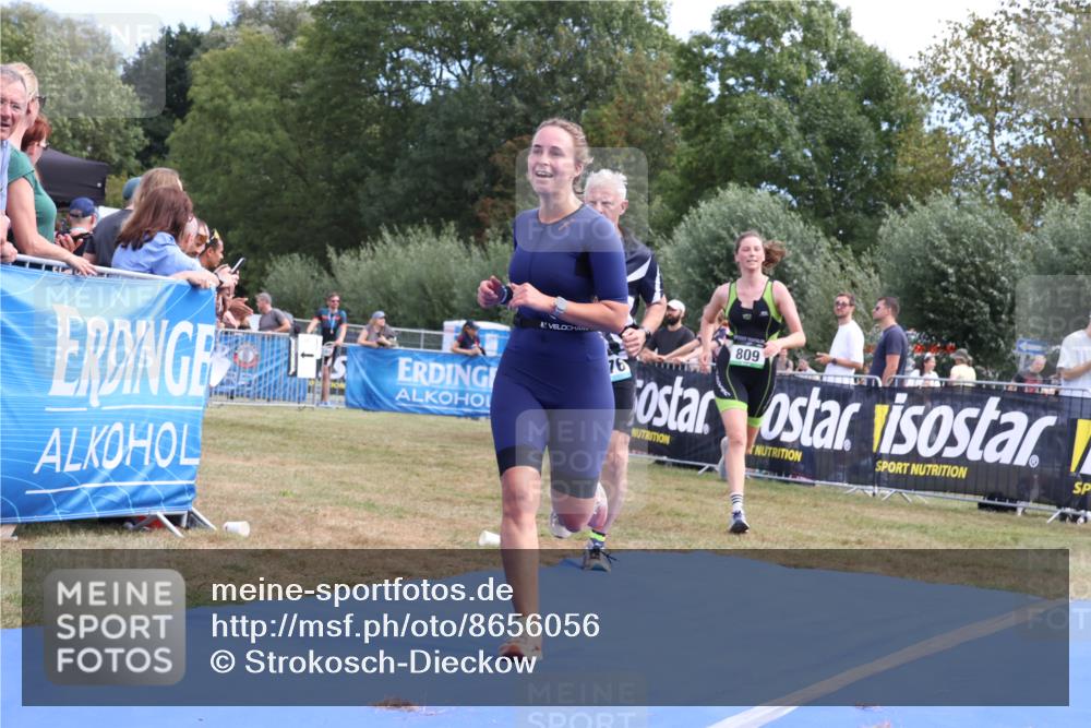 31.08.2025 - Elbe Triathlon Hamburg Strokosch-Dieckow http://msf.ph/oto/8656056 31.08.2025 11:58:04 Ziel 809, 1276, 1393, 1476 meine-sportfotos.de