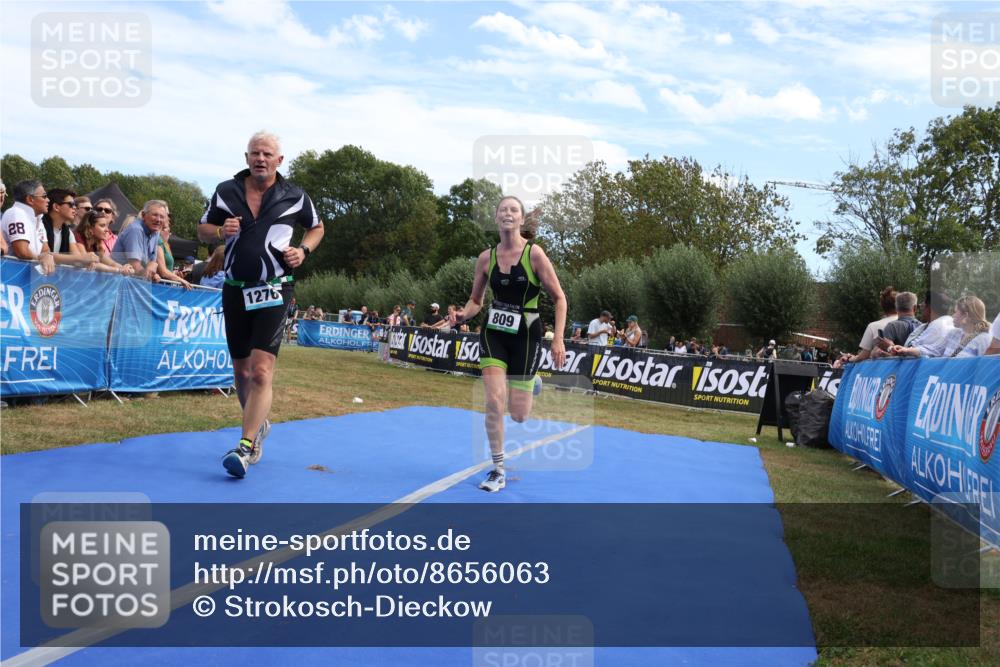 31.08.2025 - Elbe Triathlon Hamburg Strokosch-Dieckow http://msf.ph/oto/8656063 31.08.2025 11:58:06 Ziel 809, 1276, 1393, 1476 meine-sportfotos.de
