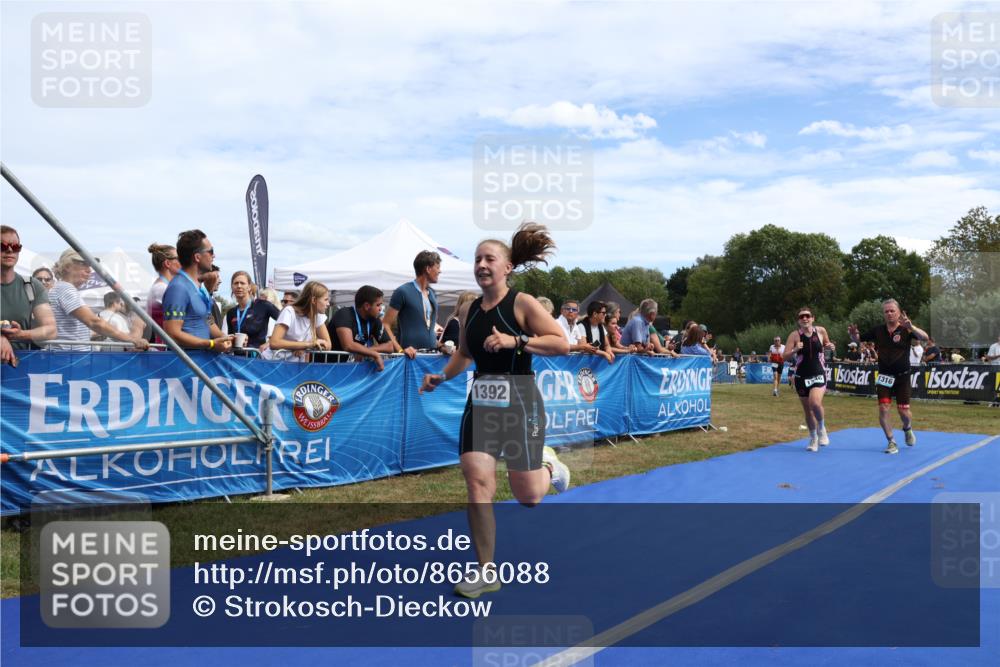 31.08.2025 - Elbe Triathlon Hamburg Strokosch-Dieckow http://msf.ph/oto/8656088 31.08.2025 11:58:43 Ziel 1316, 1333, 1346, 1392 meine-sportfotos.de