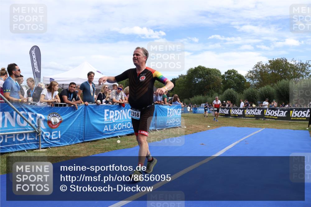 31.08.2025 - Elbe Triathlon Hamburg Strokosch-Dieckow http://msf.ph/oto/8656095 31.08.2025 11:58:46 Ziel 783, 1316, 1333, 1346, 1366, 1392 meine-sportfotos.de