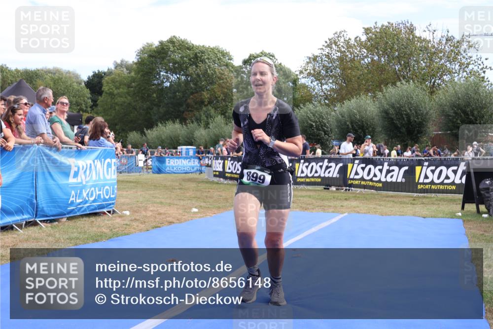 31.08.2025 - Elbe Triathlon Hamburg Strokosch-Dieckow http://msf.ph/oto/8656148 31.08.2025 11:59:18 Ziel 749, 899 meine-sportfotos.de