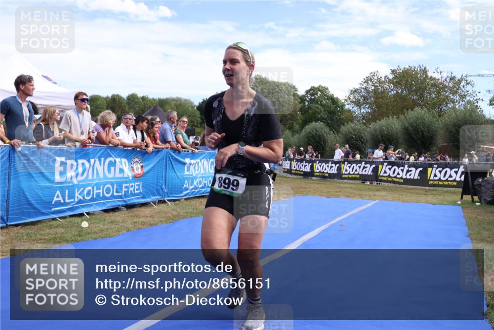31.08.2025 - Elbe Triathlon Hamburg Strokosch-Dieckow http://msf.ph/oto/8656151 31.08.2025 11:59:19 Ziel 899 meine-sportfotos.de
