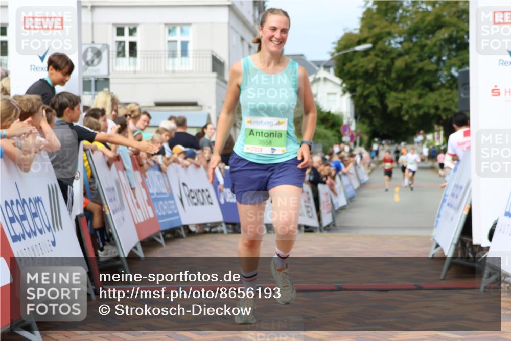 31.08.2025 - 21. Blankeneser Heldenlauf Strokosch-Dieckow http://msf.ph/oto/8656193 31.08.2025 10:58:25 Ziel 3558 meine-sportfotos.de