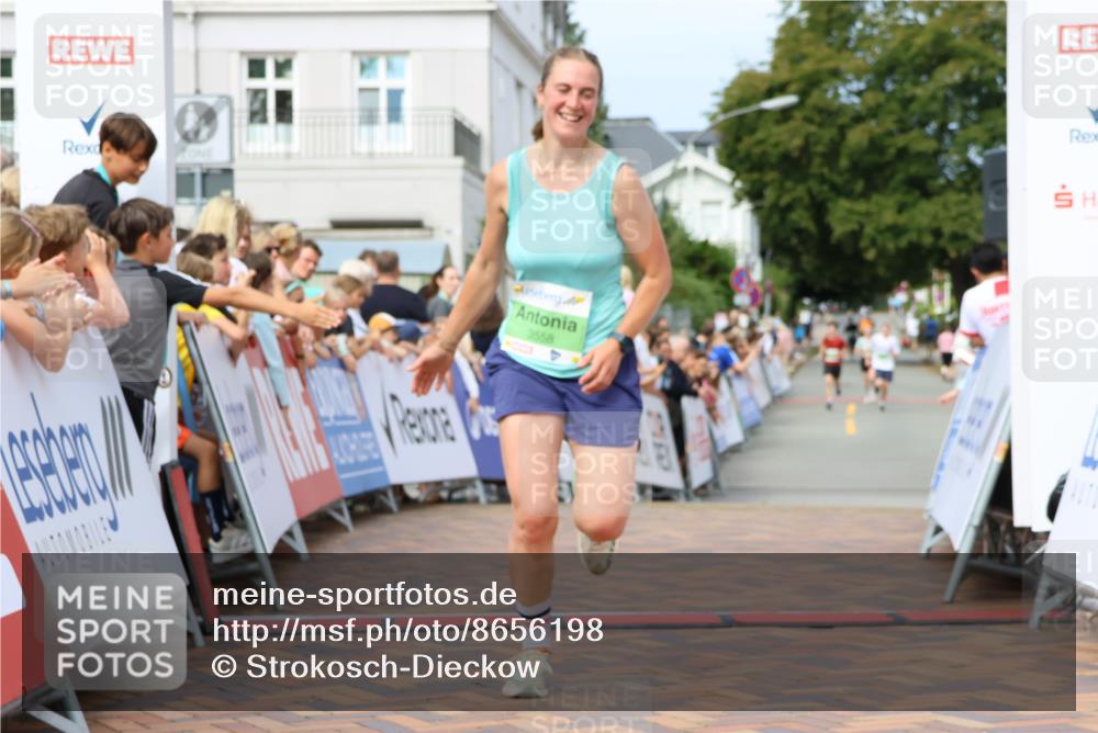 31.08.2025 - 21. Blankeneser Heldenlauf Strokosch-Dieckow http://msf.ph/oto/8656198 31.08.2025 10:58:25 Ziel 3558 meine-sportfotos.de