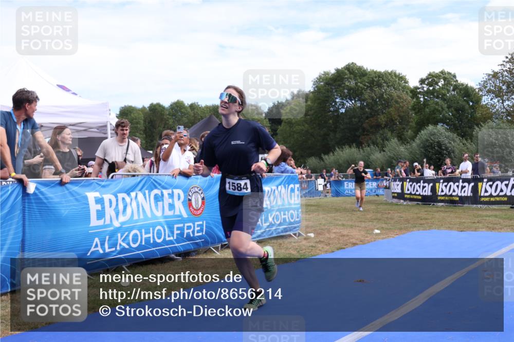 31.08.2025 - Elbe Triathlon Hamburg Strokosch-Dieckow http://msf.ph/oto/8656214 31.08.2025 11:59:57 Ziel 1407, 1530, 1584, 1610 meine-sportfotos.de