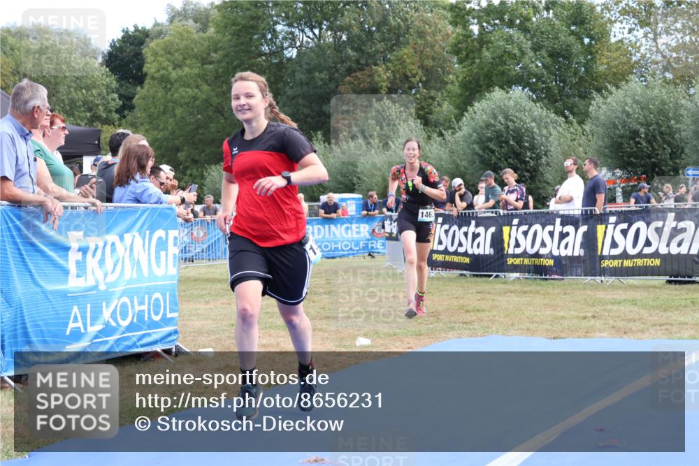31.08.2025 - Elbe Triathlon Hamburg Strokosch-Dieckow http://msf.ph/oto/8656231 31.08.2025 12:00:15 Ziel 1353, 1463 meine-sportfotos.de