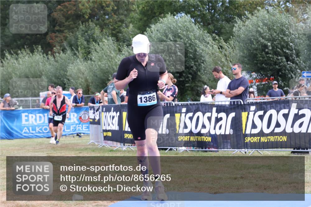 31.08.2025 - Elbe Triathlon Hamburg Strokosch-Dieckow http://msf.ph/oto/8656265 31.08.2025 12:00:42 Ziel 901, 1257, 1386, 1416, 1486, 1537 meine-sportfotos.de