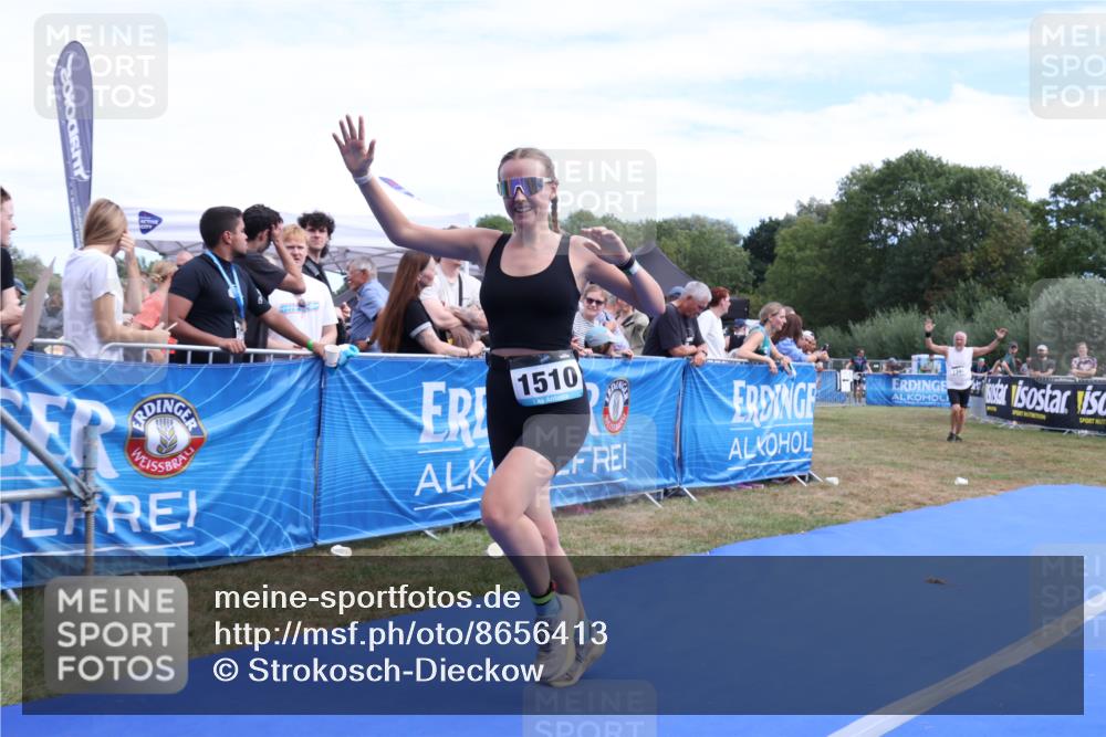 31.08.2025 - Elbe Triathlon Hamburg Strokosch-Dieckow http://msf.ph/oto/8656413 31.08.2025 12:03:10 Ziel 1510 meine-sportfotos.de