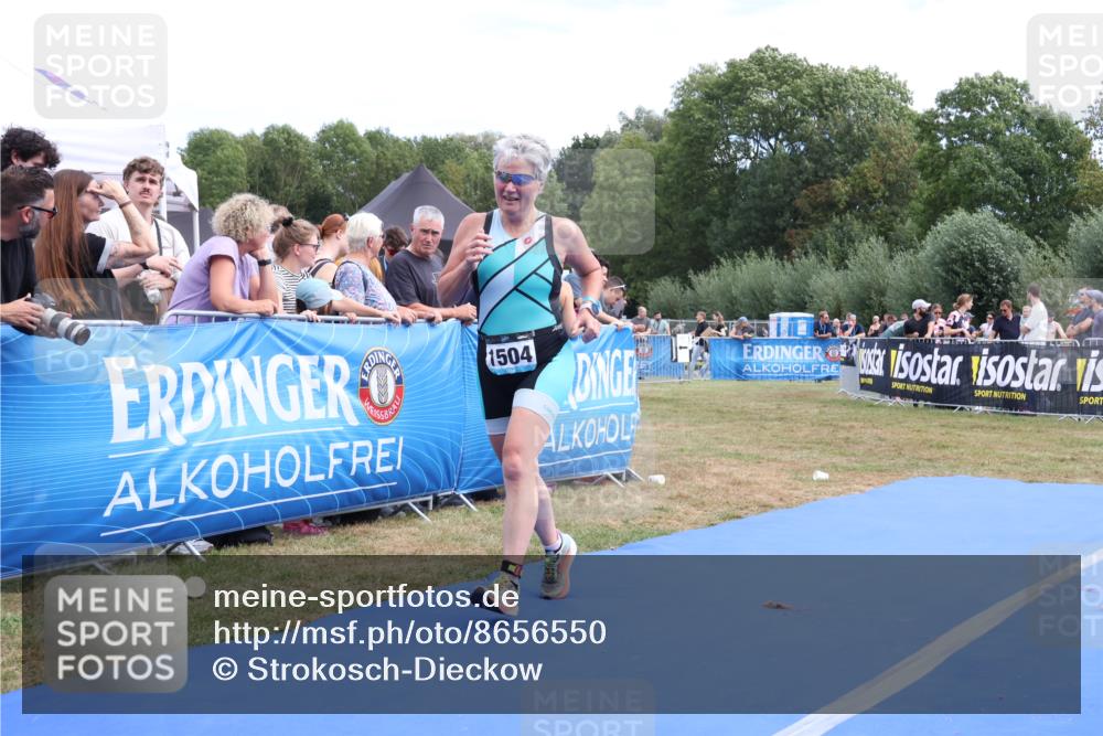 31.08.2025 - Elbe Triathlon Hamburg Strokosch-Dieckow http://msf.ph/oto/8656550 31.08.2025 12:05:24 Ziel 1504, 1545 meine-sportfotos.de
