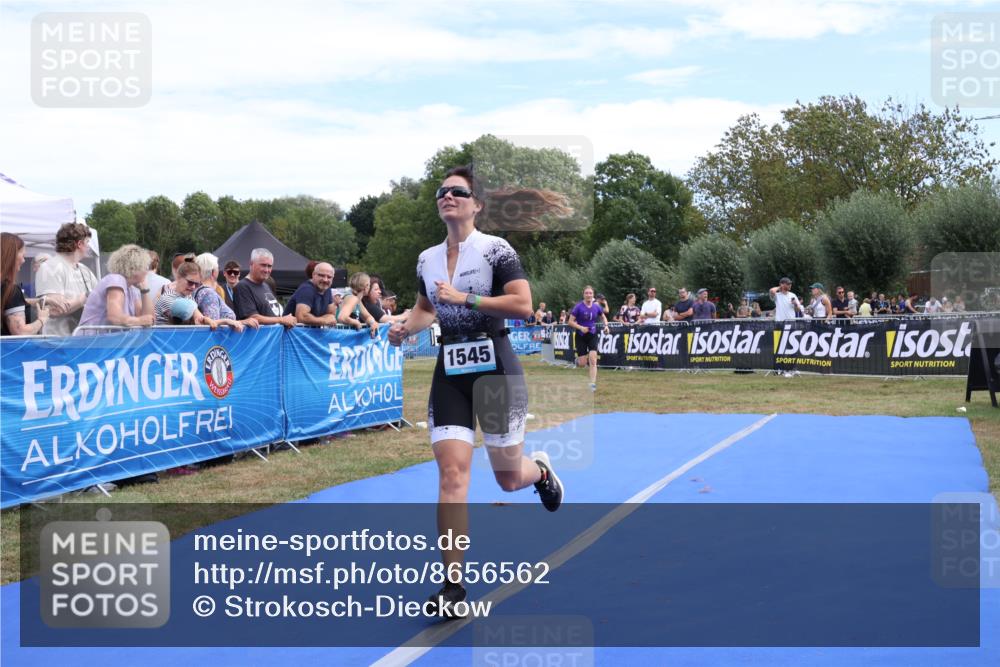31.08.2025 - Elbe Triathlon Hamburg Strokosch-Dieckow http://msf.ph/oto/8656562 31.08.2025 12:05:33 Ziel 1527, 1545 meine-sportfotos.de