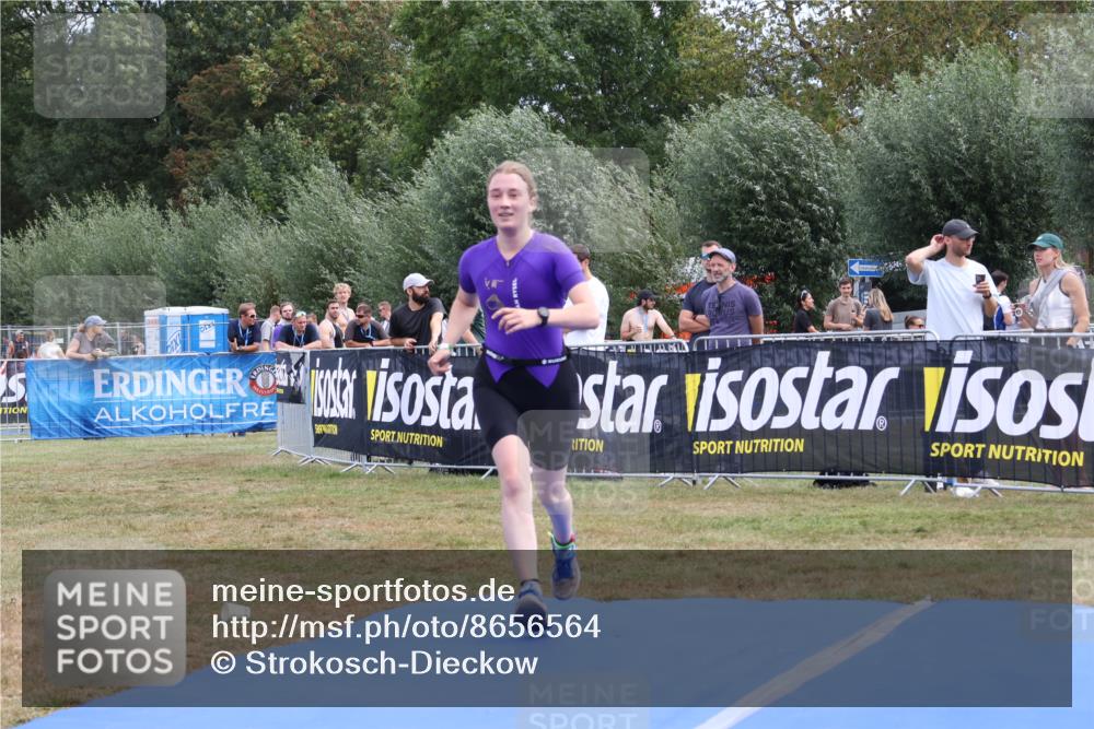 31.08.2025 - Elbe Triathlon Hamburg Strokosch-Dieckow http://msf.ph/oto/8656564 31.08.2025 12:05:35 Ziel 1527, 1545 meine-sportfotos.de