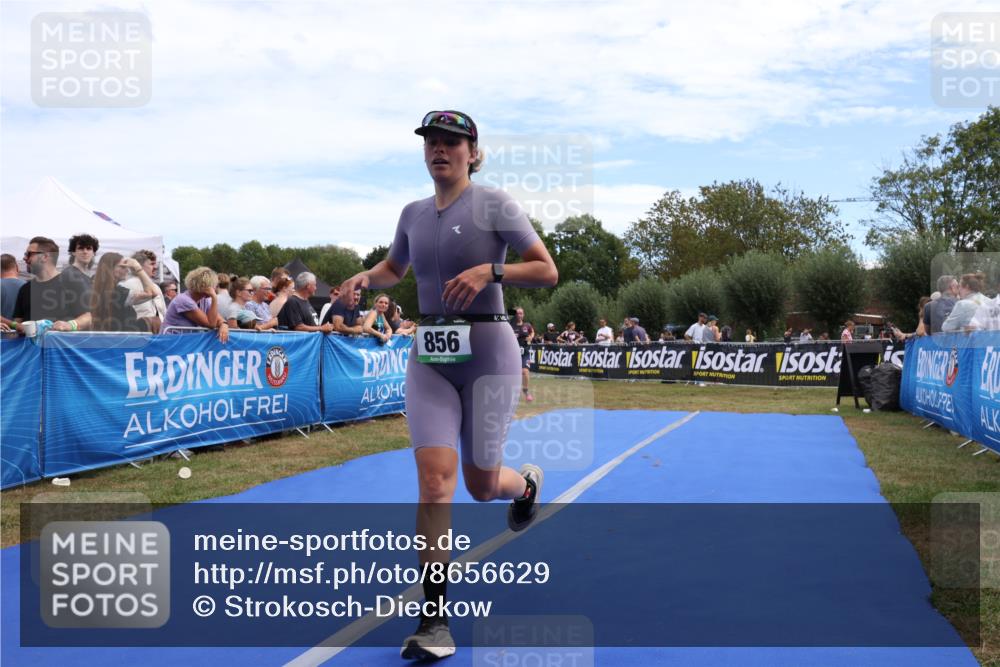 31.08.2025 - Elbe Triathlon Hamburg Strokosch-Dieckow http://msf.ph/oto/8656629 31.08.2025 12:06:55 Ziel 856, 952, 1420, 1532, 1586 meine-sportfotos.de