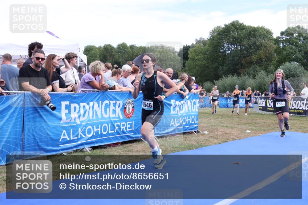 31.08.2025 - Elbe Triathlon Hamburg Strokosch-Dieckow http://msf.ph/oto/8656651 31.08.2025 12:07:12 Ziel 1362, 1521, 1546, 1553, 1595 meine-sportfotos.de