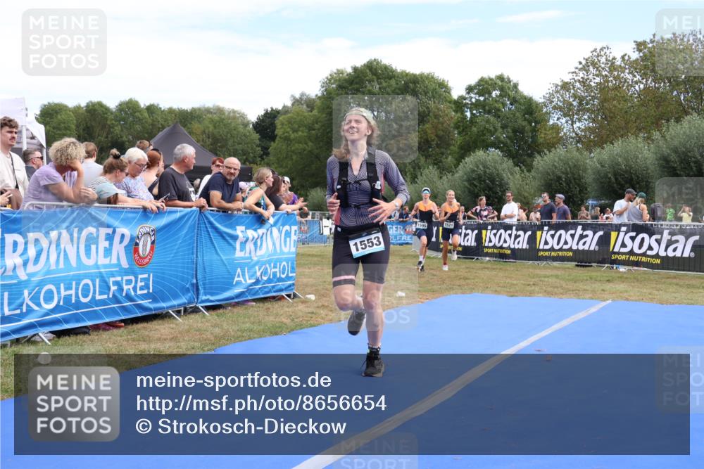 31.08.2025 - Elbe Triathlon Hamburg Strokosch-Dieckow http://msf.ph/oto/8656654 31.08.2025 12:07:13 Ziel 1362, 1521, 1546, 1553, 1595 meine-sportfotos.de