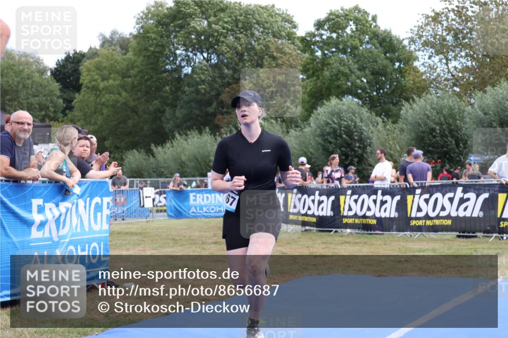 31.08.2025 - Elbe Triathlon Hamburg Strokosch-Dieckow http://msf.ph/oto/8656687 31.08.2025 12:07:55 Ziel 1341, 1457, 1552, 1567 meine-sportfotos.de