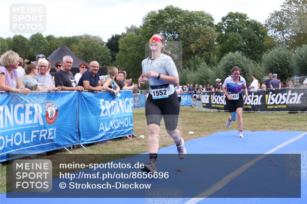 31.08.2025 - Elbe Triathlon Hamburg Strokosch-Dieckow http://msf.ph/oto/8656696 31.08.2025 12:08:00 Ziel 1341, 1356, 1457, 1523, 1552, 1567 meine-sportfotos.de